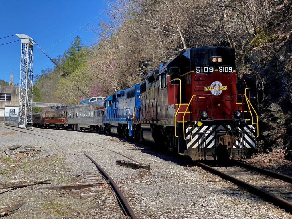 Hiwassee River Rail Adventure, Tennessee