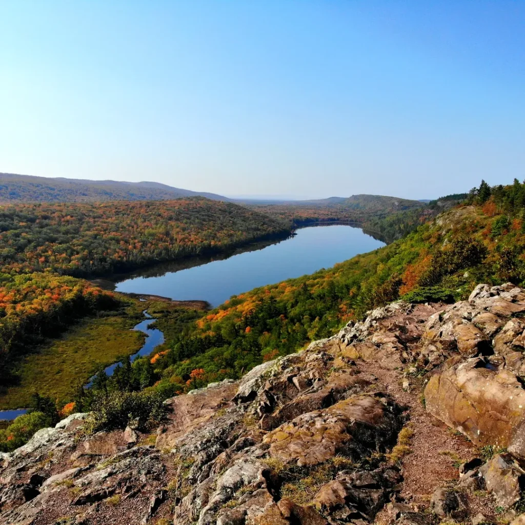 Lake of the Clouds