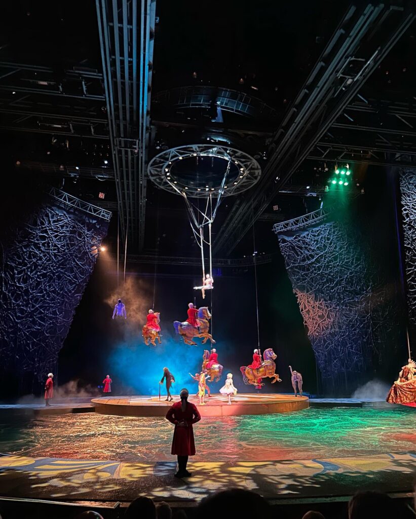 Las Vegas Show Night: A Classic Couples’ Evening on the Strip