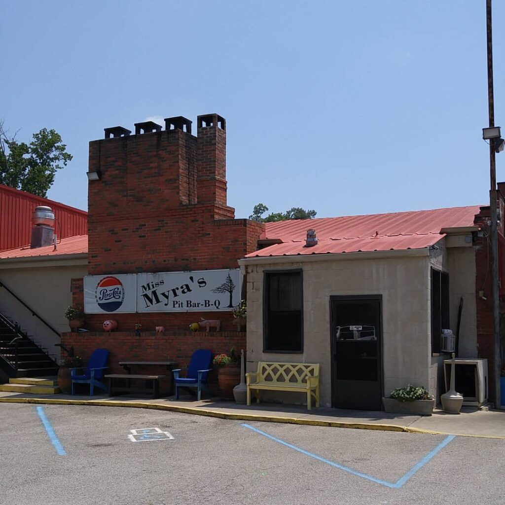 Mary’s Pit Bar-B-Que