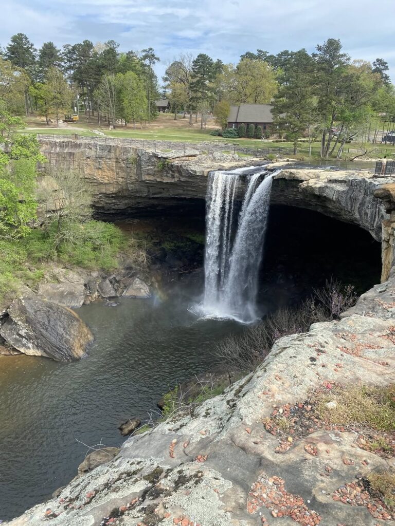 Noccalula Falls