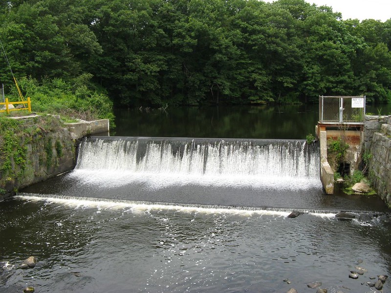 Robin Hollow Pond Falls, Cumberland