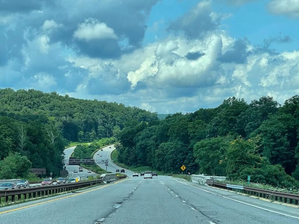 Taconic State Parkway
