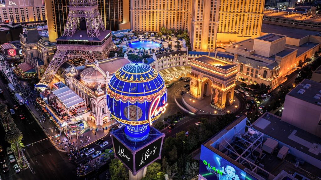 Where to Stay in Las Vegas for Couples