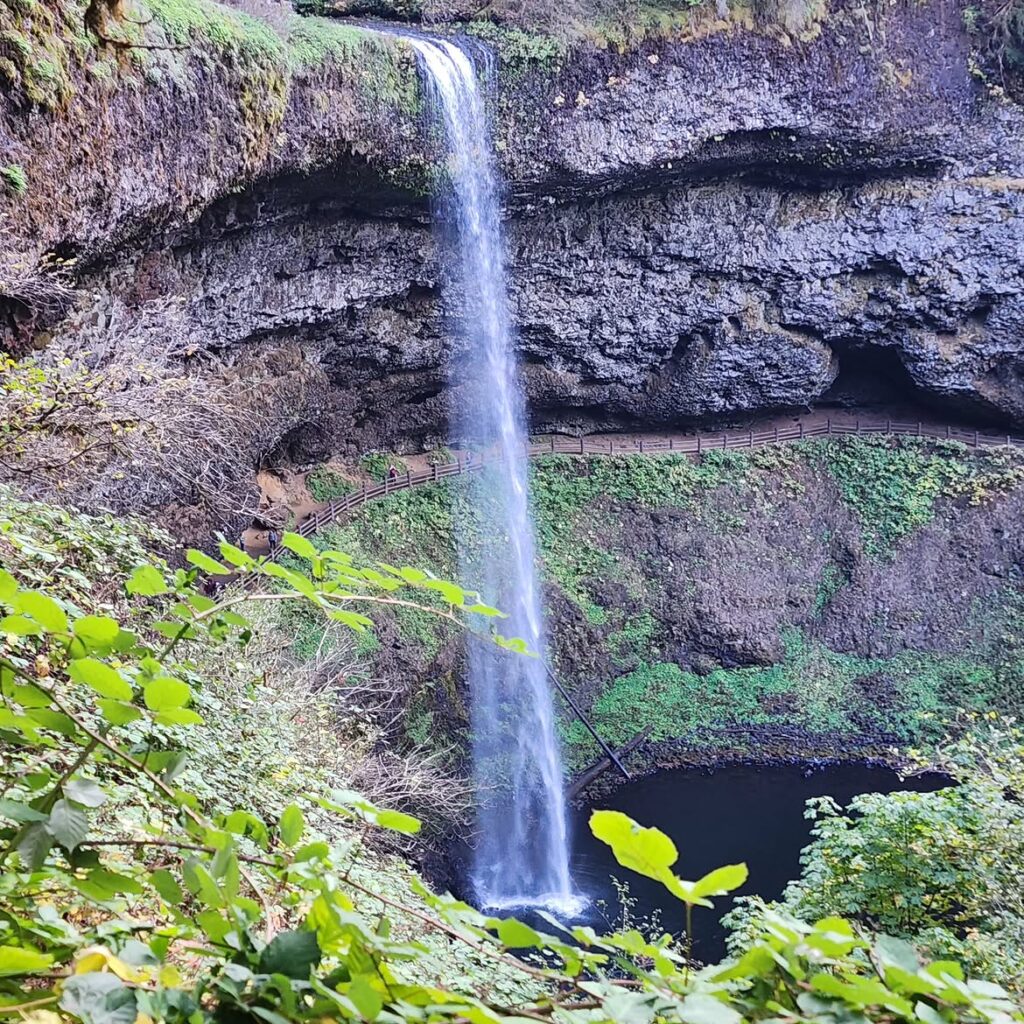 Trail of Ten Falls