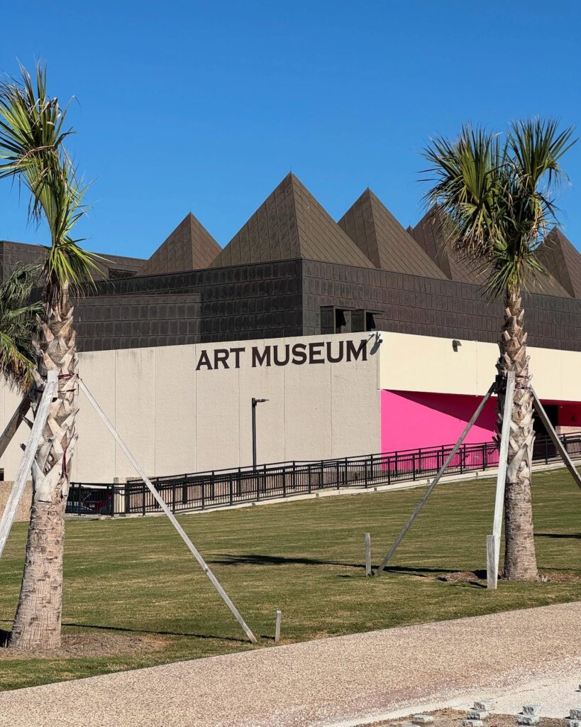 Art Museum of South Texas Regional Creativity Beside the Bay