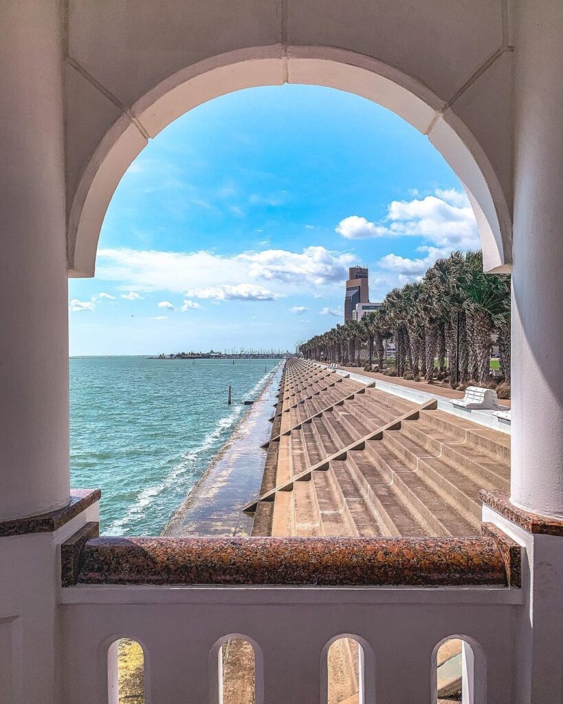 Corpus Christi Bay Trail See the Waterfront on Foot or by bike.