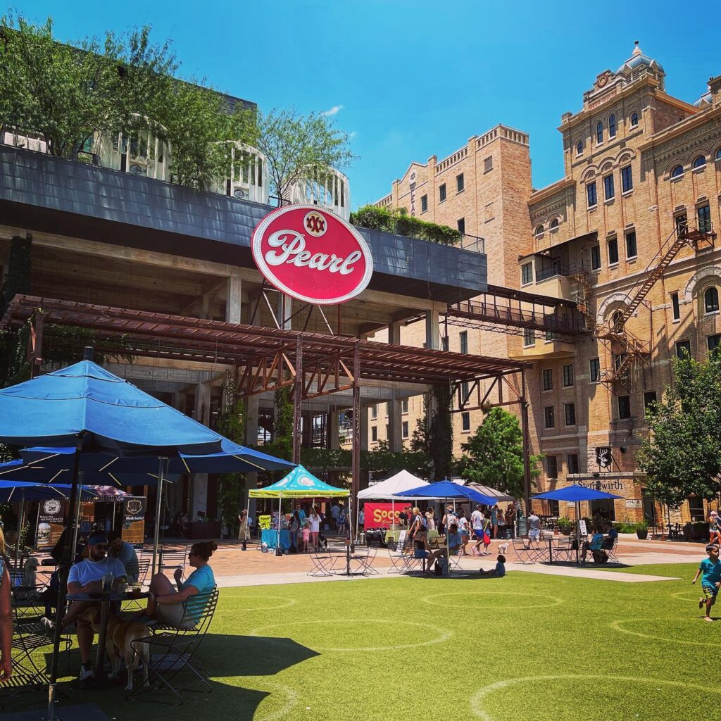 Eat and Shop Around the Historic Pearl District