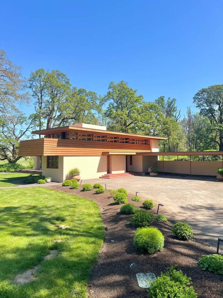 Gordon House