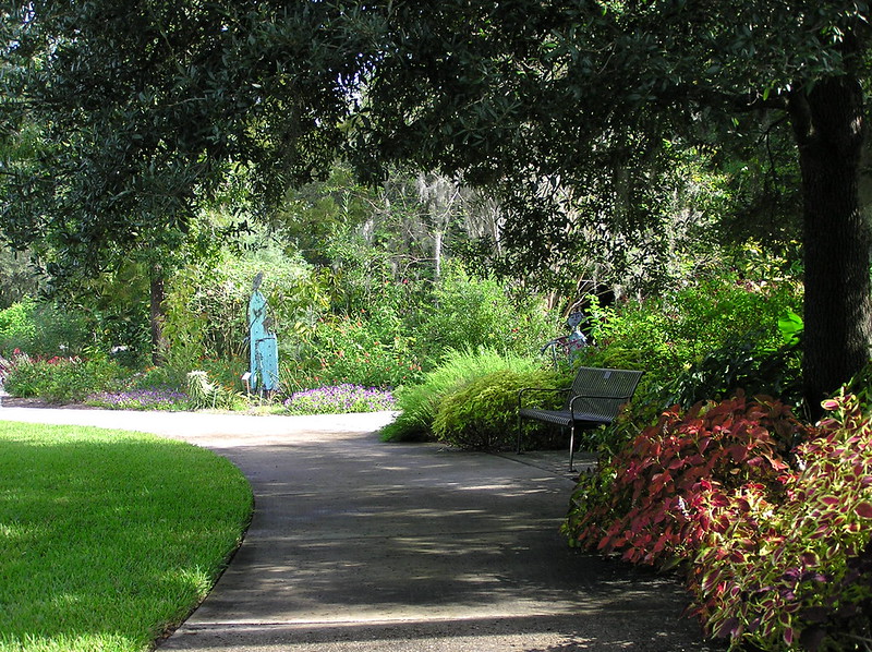 Harry P. Leu Gardens Wander Through Orlando’s Botanical Escape