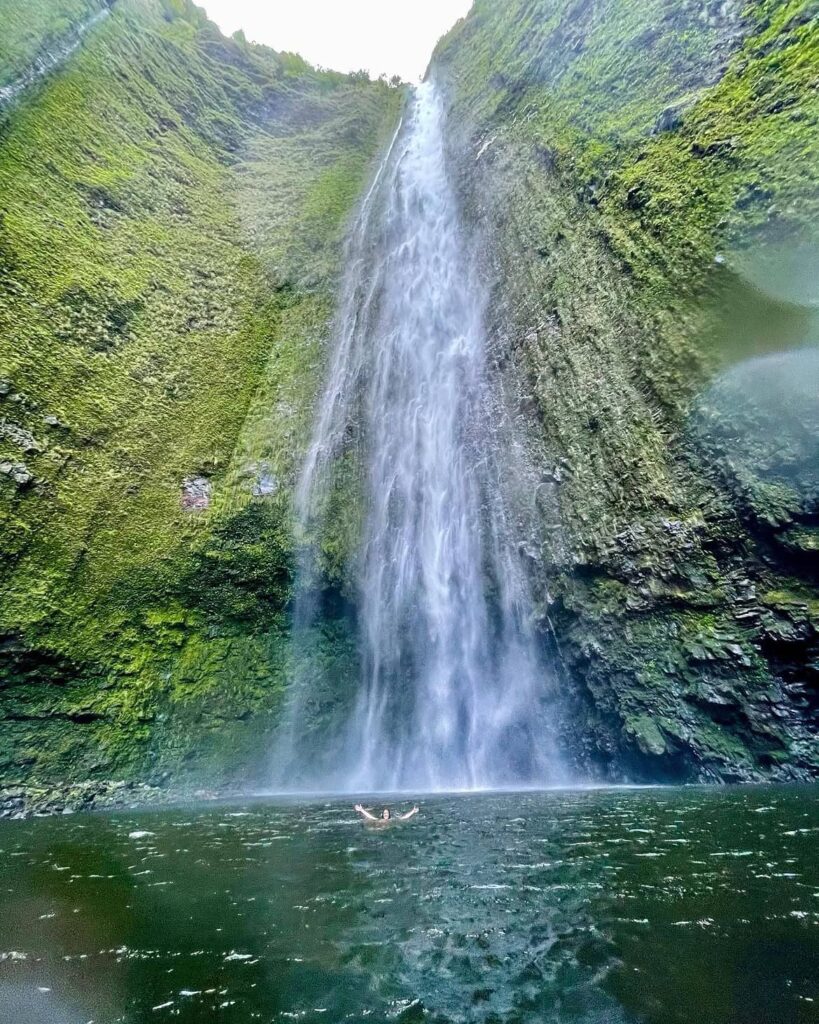 Hiilawe Falls
