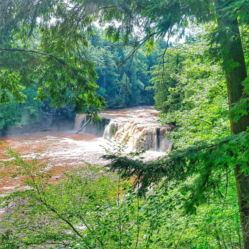 Manabezho Falls