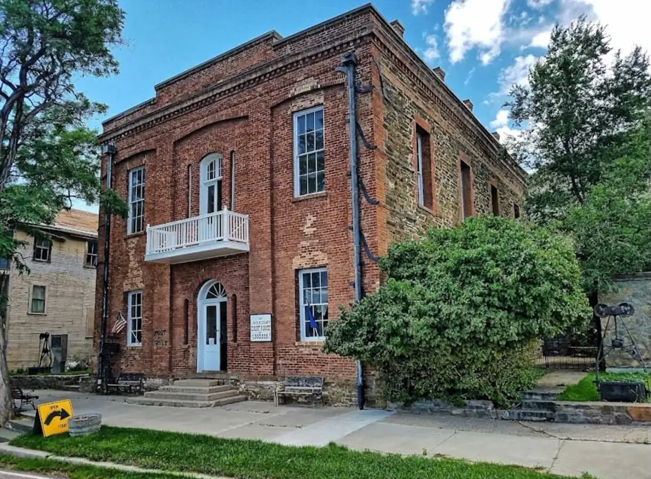 Million Dollar Courthouse