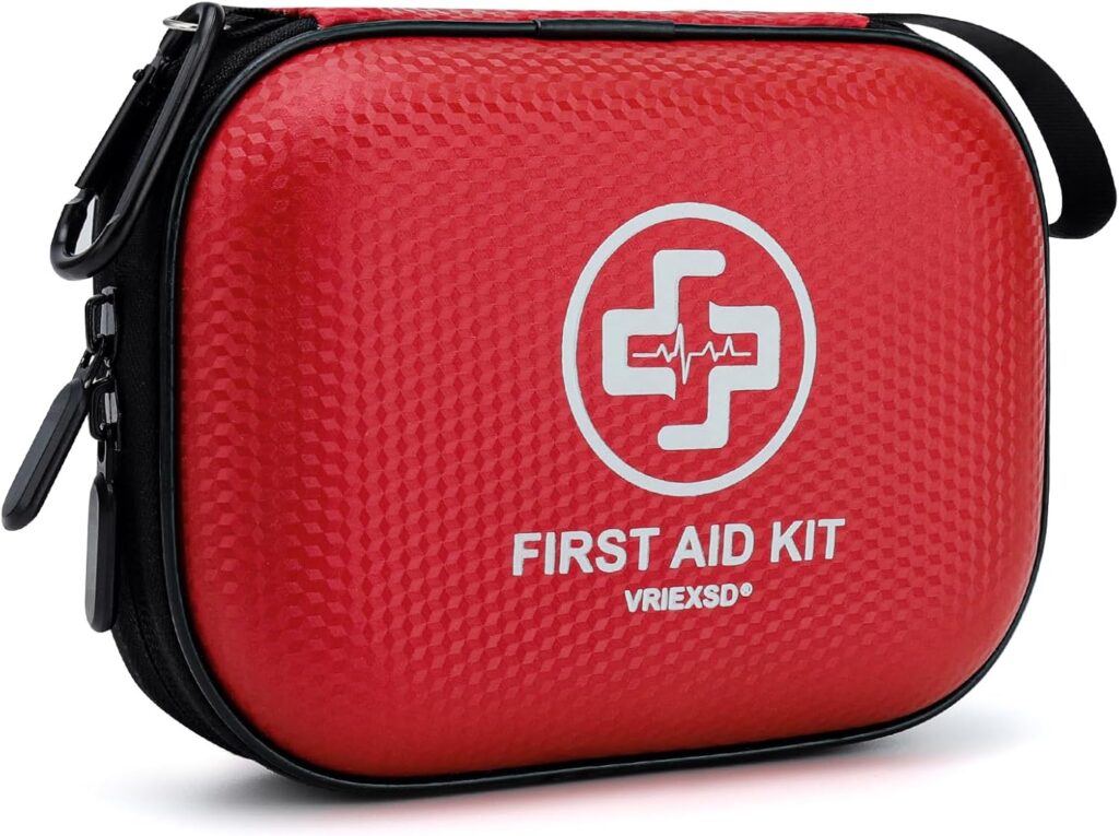 Mini First Aid Kit: Small Problems Can Happen Anywhere