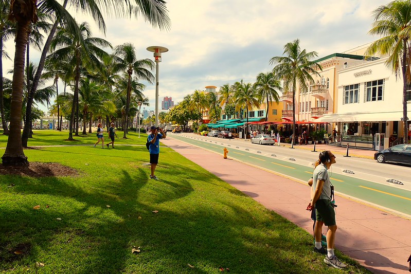 Ocean Drive Walk Along Miami Beach’s Most Famous Boulevard