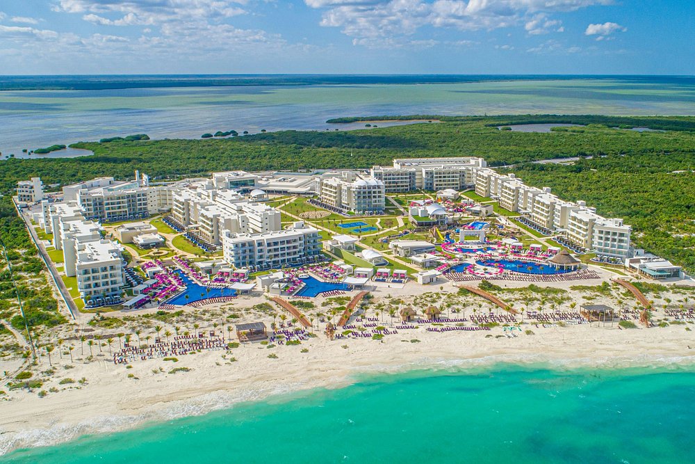Planet Hollywood Cancun