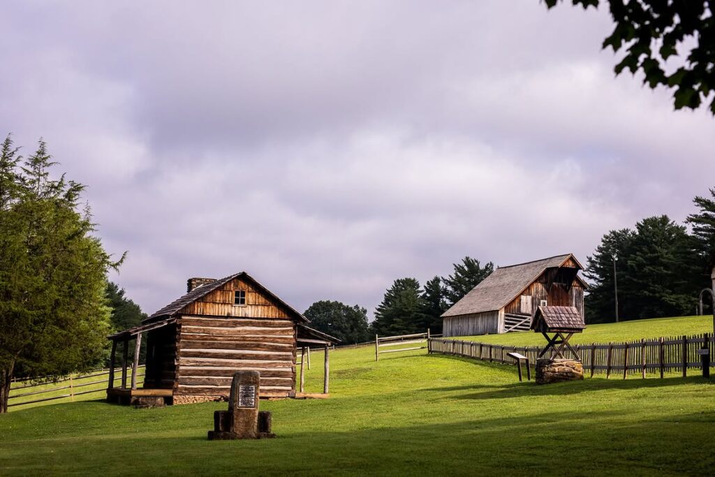 Richmond-Hamilton Farm