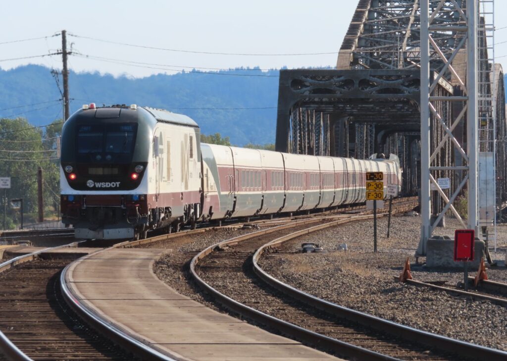 Amtrak Cascades
