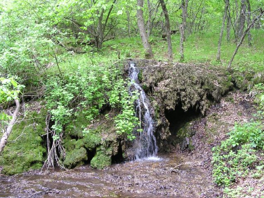 Mineral Springs Waterfall