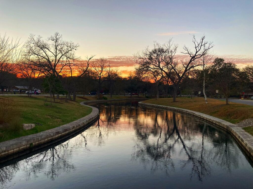 Spend a Relaxing Day at Landa Park