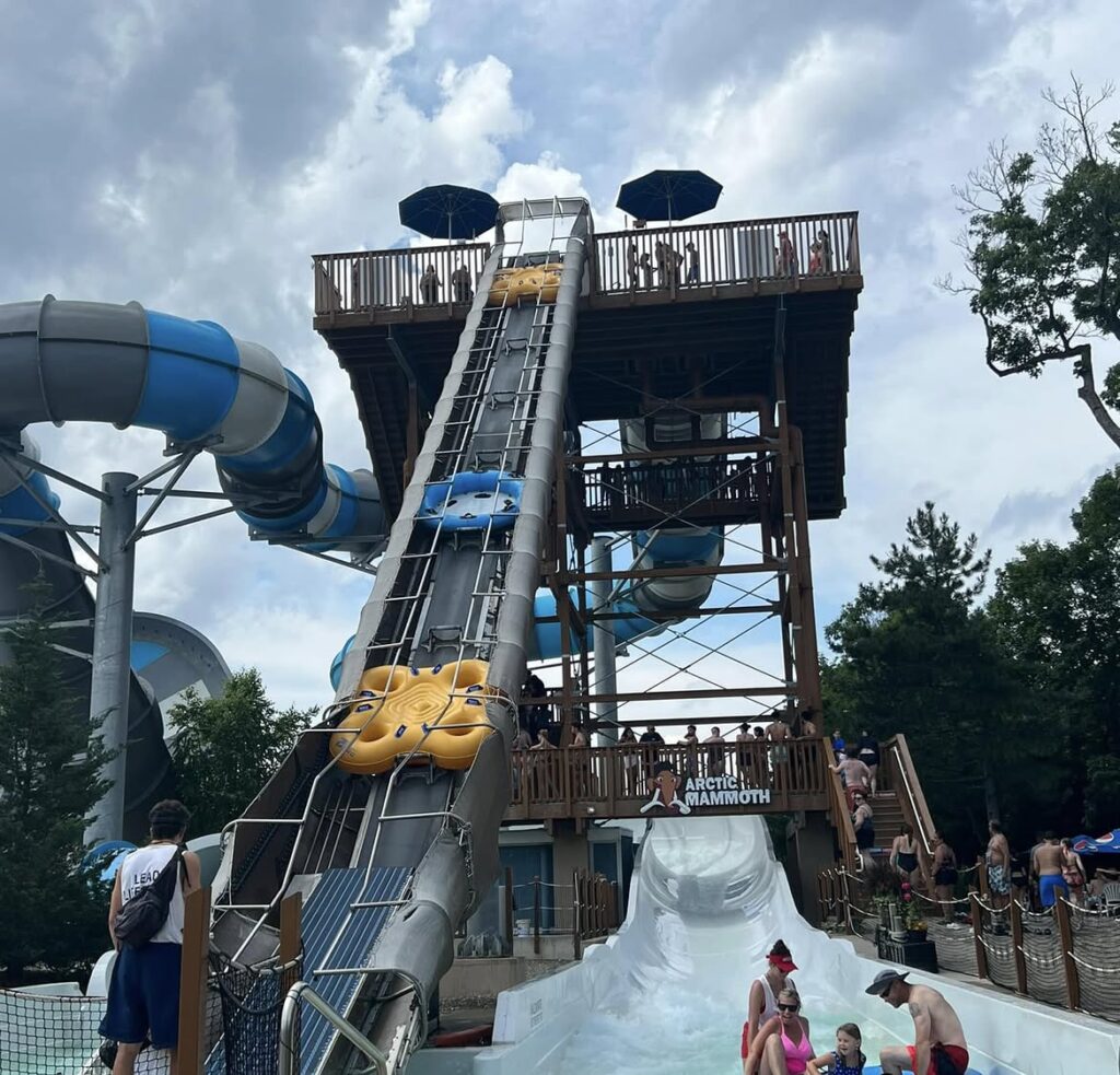 Splash Down Dakota Water Park