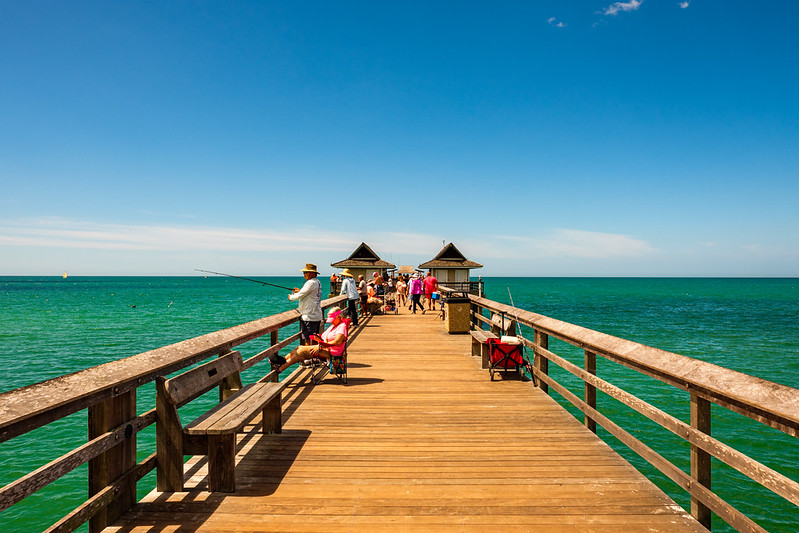 Stroll the Famous Naples Pier: Sunset Views, Local History, and a Classic Gulf Coast Walk