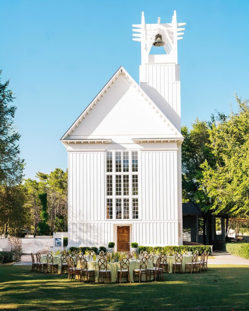 The Chapel at Seaside Architecture, Sunday Services, and a Peaceful Lawn