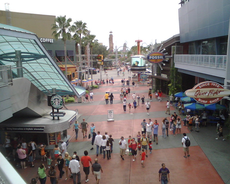 Universal CityWalk Orlando Enjoy Free Evening Entertainment
