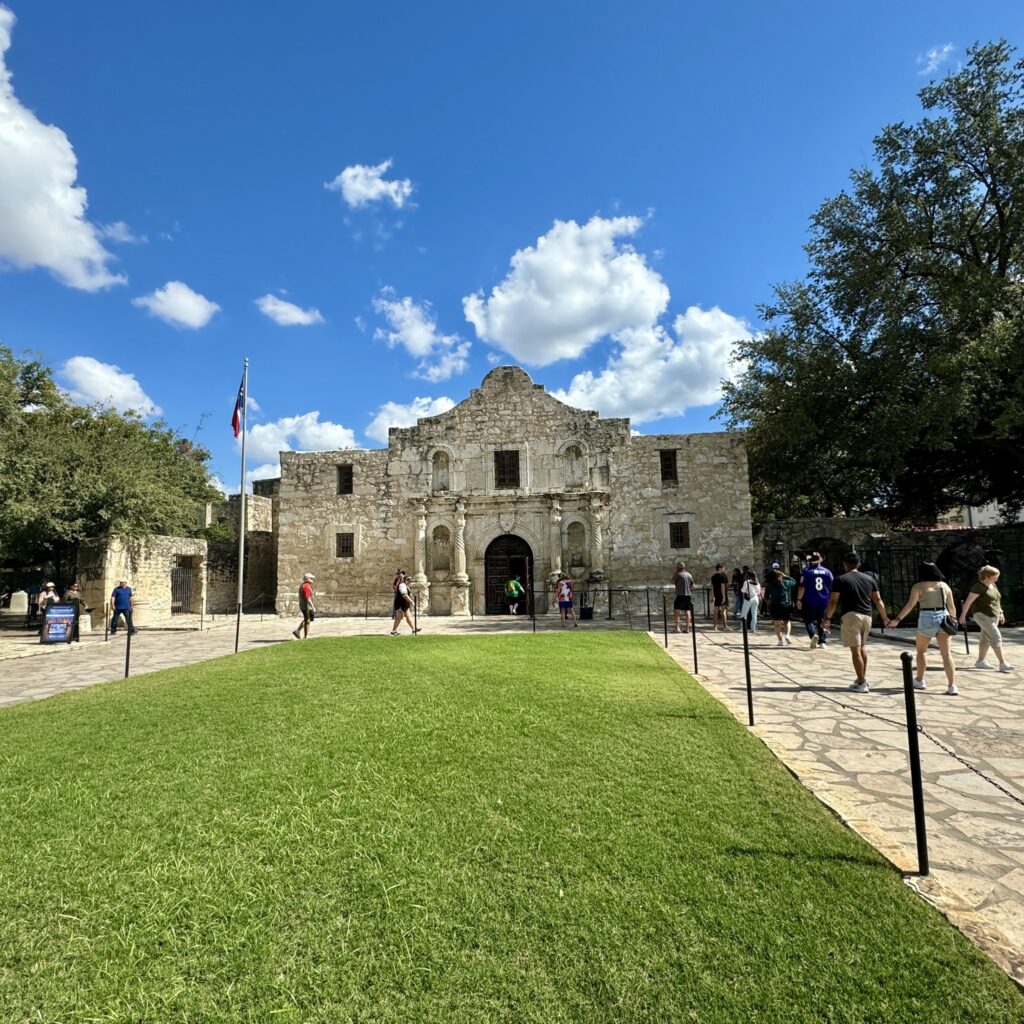 Visit the Alamo