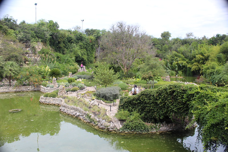 Walk Through the Japanese Tea Garden